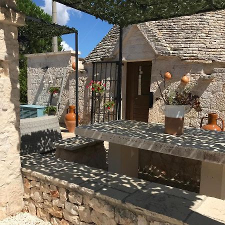Trullo Grace -Trulli Anti' Charme & Relax Bed & Breakfast Alberobello Exterior photo